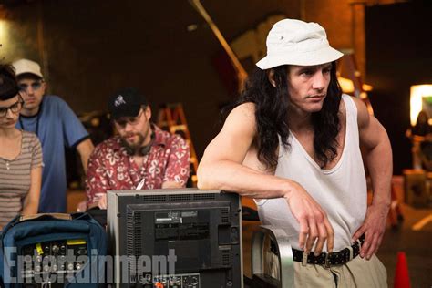 Why James Franco Directed Disaster Artist In Tommy Wiseaus Accent