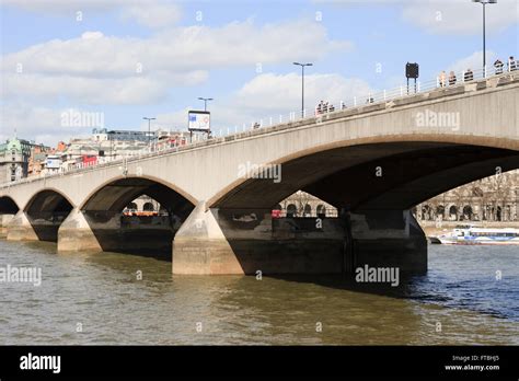 Waterloo Bridge In London England Stock Photo Alamy