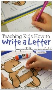 This worksheet is for little kids who start learning english and reading.the vocabulary is for beginners. Teaching Kids How to Write a Letter {free printable}