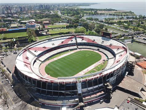 Los Estadios Del Fútbol Argentino Como Parte Del Folklore