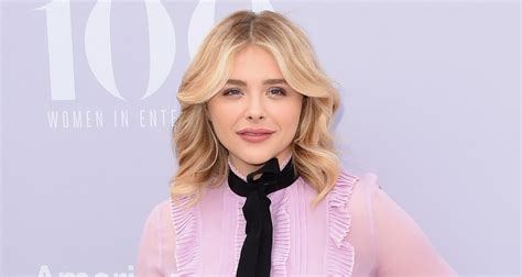 Chloe Moretz Calls Out Miss Universe Pageant For ‘overtly Sexualizing