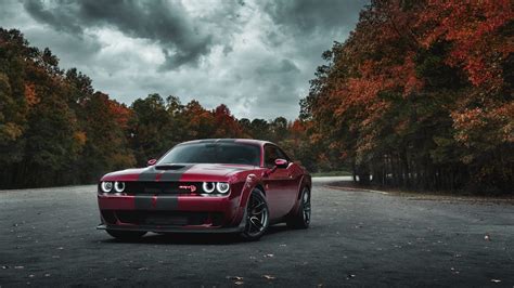 The dodge challenger is the name of three different generations of automobiles (two of those being pony cars) produced by american automobile manufacturer dodge. Dodge Challenger srt Hellcat Widebody Front Look 4k ...