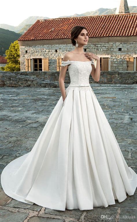 New Arrival A Line Off Shoulder Lace Wedding Dresses Satin Wedding Dress Bridal Gowns White