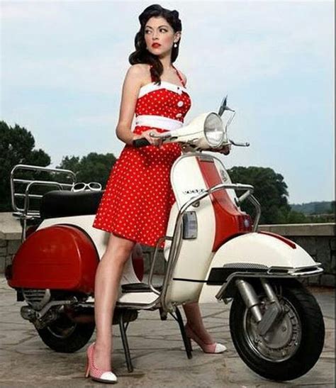 Pin By Michael Waller On Girls On Scooters Scooter Girl Vespa Girl Vespa Scooters