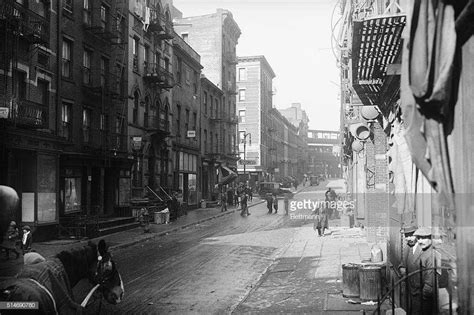 1928 New York City View Of Oliver Street Looking West On The Lower