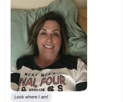 Upbeat News Mom Selfies In Daughters Dorm And Soon Realizes It Was A
