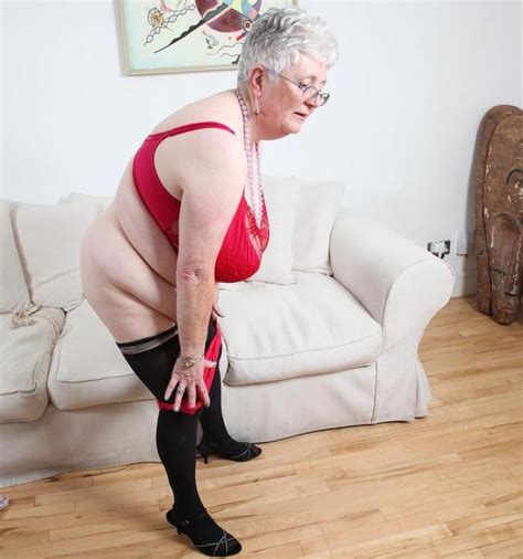 Granny Bbw Caroline V And Her Huge Red Undies 133 Pics 3 Xhamster