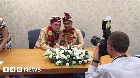 Gay Muslims Journey To Same Sex Marriage Bbc News
