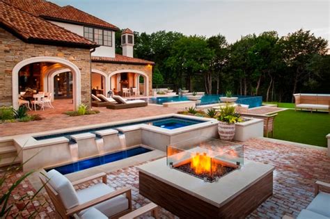 Modern Backyard Retreat Mediterranean Patio Dallas By Pool
