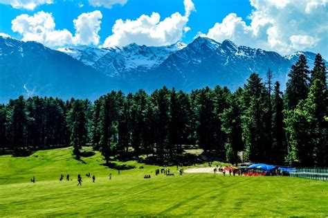 The Kashmir Valley - Extremely Attracted Place - Sajmash