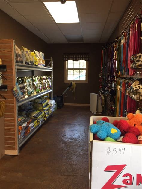 We offer great pet services for both dogs and cats including boarding, grooming, doggie daycare, as well as training. Photos for Pampered Paws Pet Resort - Yelp