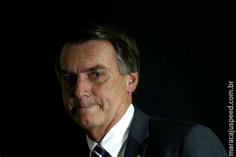‪jornalista da cnn sendo assaltada ao vivo. Bolsonaro bloqueia jornalista no Twitter e filho o defende ...