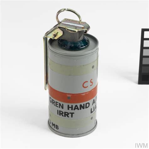 Grenade Hand Anti Riot Irritant L1a2 Cs Gas Mun 3489