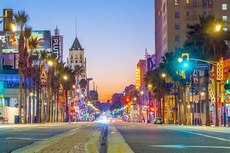 Hollywood Boulevard In Los Angeles The Citys Most Glamorous Street Go Guides