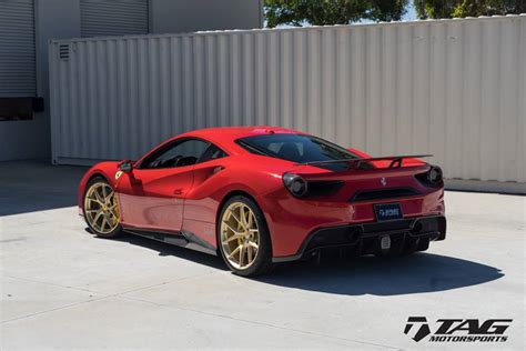 But in this app zig wheels its given 4 cylinders why. Novitec Ferrari 488 GTB on Gold Wheels