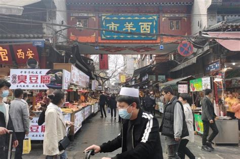 Menjelajahi Destinasi Wisata Kuliner Halal Bersejarah Di China