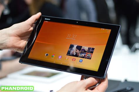 Hands On Sony Xperia Z2 Tablet And Speaker Dock Video