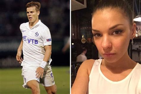 Porn Star Offers Russian Forward 16 Hour Sex Session If He Scores Five