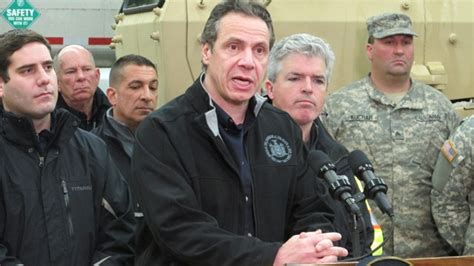 New York New Jersey Governors Defend Actions After Blizzards Big Miss