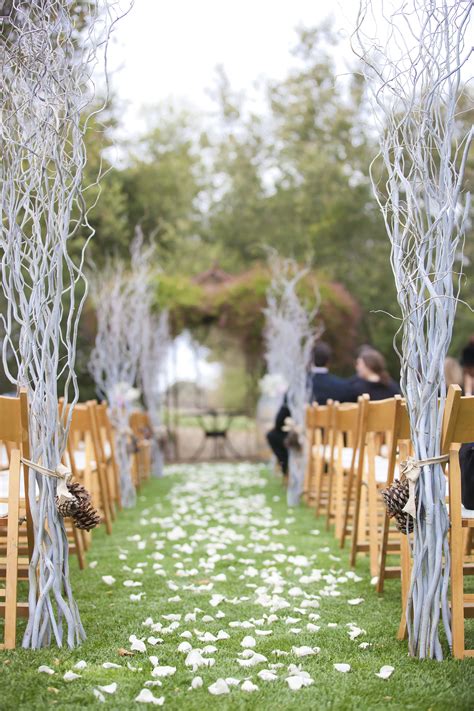Passion Flowers Design; www.passionflowersdesign.com; Wintry Wedding at