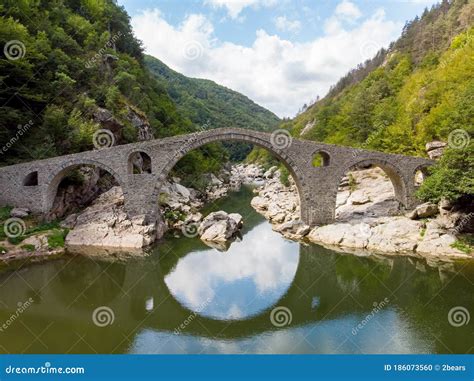 Diabelski Most Lub Dyawolski Najbardziej W Rodope Mountains Bulgaria