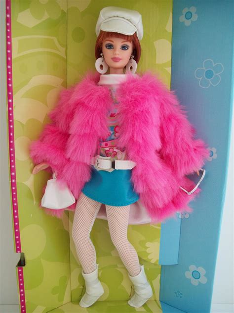 Great Fashions Of The 20th Century Groovy 60s 2000 Barbiepop Barbie Vintage Barbie