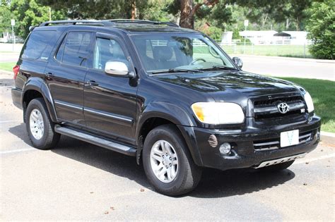 2007 Toyota Sequoia Photos