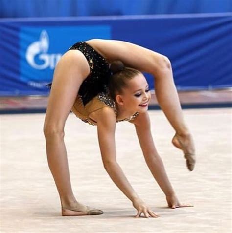 𝐼𝓃𝓈𝓅𝒾𝓇𝒶𝓉𝒾𝑜𝓃𝒟𝒶𝒾𝓁𝓎･ﾟ★ Gymnastics Photography Gymnastics Poses