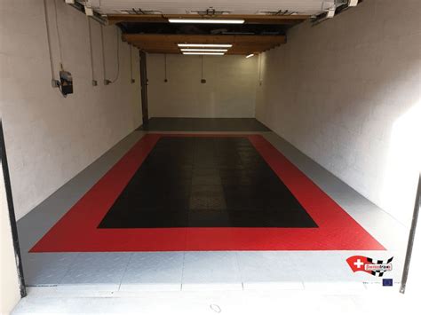 L'époxy est un produit très durable. Dalles de sol pour garage en 2020 | Revetement sol garage ...