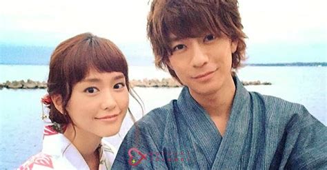 [อันดับ] 10 ดาราชายญี่ปุ่น ที่น่าจะดูแลแฟนสาวตอนออกเดทได้ดี - Daisuki Jdrama Plus