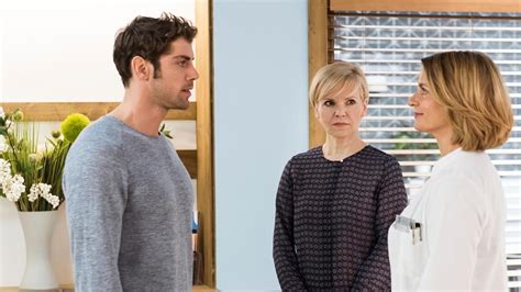 Ein kleines gedankenspiel darüber, wie es nach der amüsanten schlussszene der letzten folge hätte weitergehen können. Die jungen Ärzte Folge 67 - Aus der Balance (mit Bildern ...