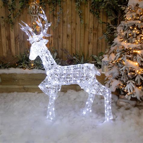 Christmas Reindeer Light 135m Soft Acrylic Light Up Stag With 200 W