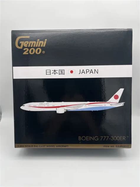 Gemini Jets Japan Jasdf Boeing 777 300er 80 1111 G2jsd812 Scale 1200