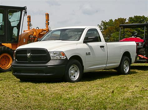 Introduced in 2002 for the 2003 model year, not much has i have a 2012 dodge ram 1500 with 320,000 km. 2014 RAM 1500 MPG, Price, Reviews & Photos | NewCars.com