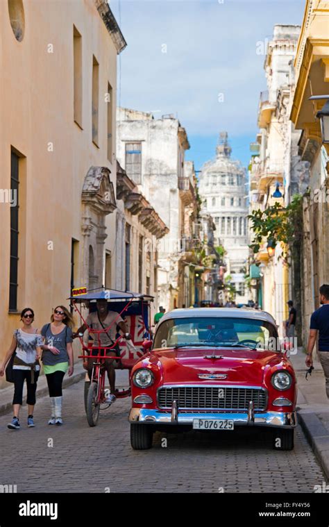 Vertical Streetscape In Old Havana Cuba Stock Photo Alamy