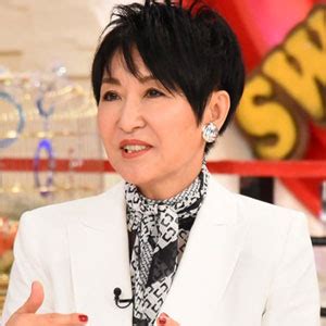 This song was featured on the following albums: 吉川美代子アナも大激怒!? 20代年下女子アナの"ダサ過ぎる私服 ...