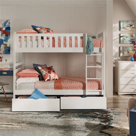 The chiropedic system lends you greater support and firmness where it is needed at the middle third of your body, from shoulder to thigh. Jual Tempat Tidur Tigkat Kayu | Rumahmebel.id