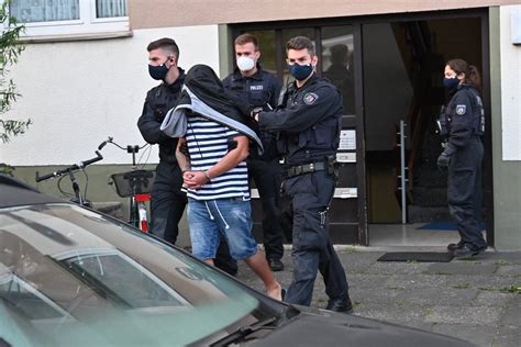 Vollmöblierte wohnung für pendler*innen ab sofort. Razzien gegen Drogenhandel in Bonn: Polizei durchsucht ...