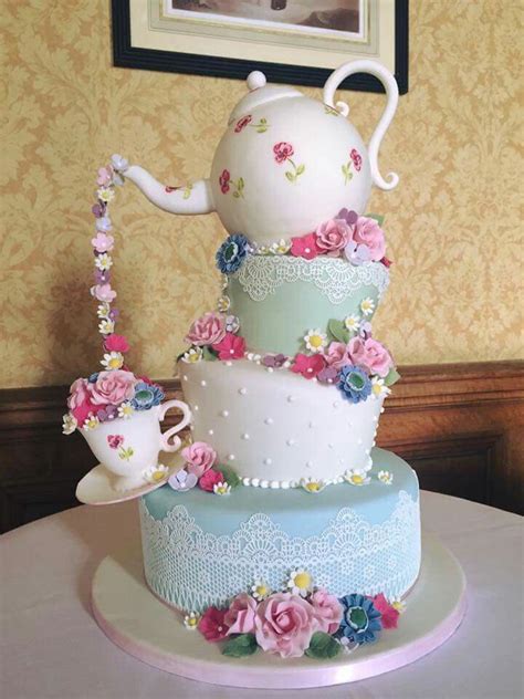 Pin By Gloria Stallings On Alice In Wonderland Party Tea Party Cake