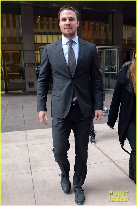 Stephen Amell Big Apple Promo Trip With Wife Cassandra Jean Photo 2801287 Photos Just