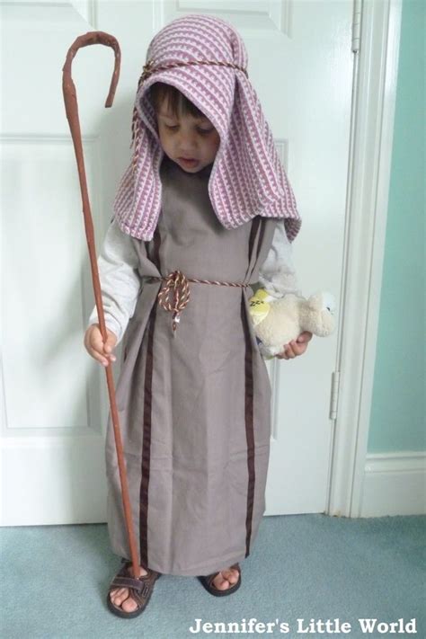 Homemade Nativity Shepherd Costume From A Pillowcase Pillowcase 98p