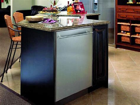 How you install base cabinets makes a big difference in a kitchen's appearance when the dishwasher space is correctly framed in. How to Choose the Right Dishwasher | DIY