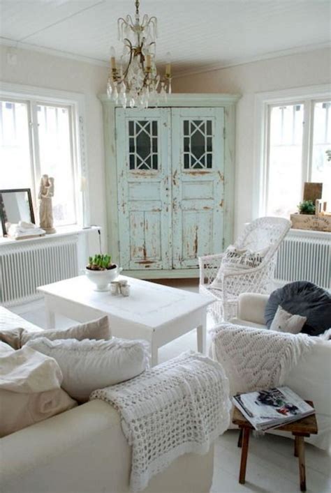 Just as your guests deserve to feel. 35 Shabby Chic Farmhouse Living Room Design Ideas