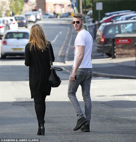 David De Gea Lunches With His Girlfriend After Winning Third