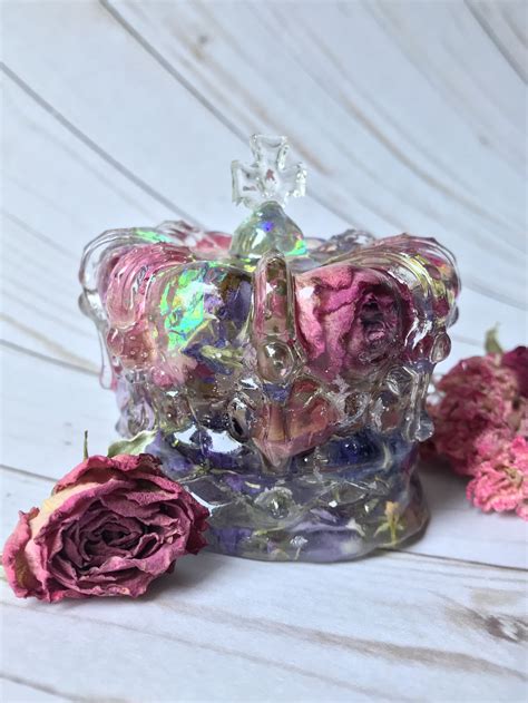 Cross your fingers it co. Preserved Flower Crown | Epoxy resin crafts, Resin crafts ...