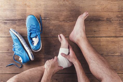 5 Signs Your Ankle Sprain May Be A Fracture Atlantis