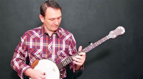 Dueling Banjos Tutorial Shows People How To Play The Song Themselves