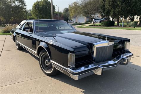 Lincoln Continental Mark V For Sale On BaT Auctions Closed On October Lot