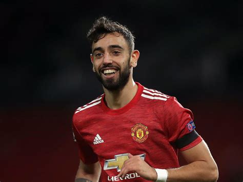 Bruno Fernandes Stars As Manchester United Hammer Istanbul Basaksehir Express And Star