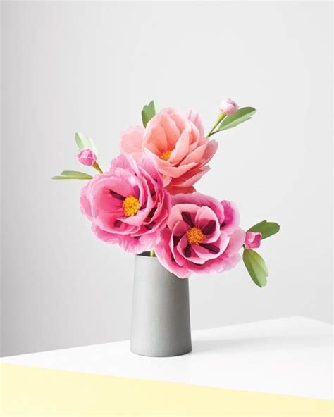 How To Make Crepe Paper Flowers Paper Flowers How To Make Paper